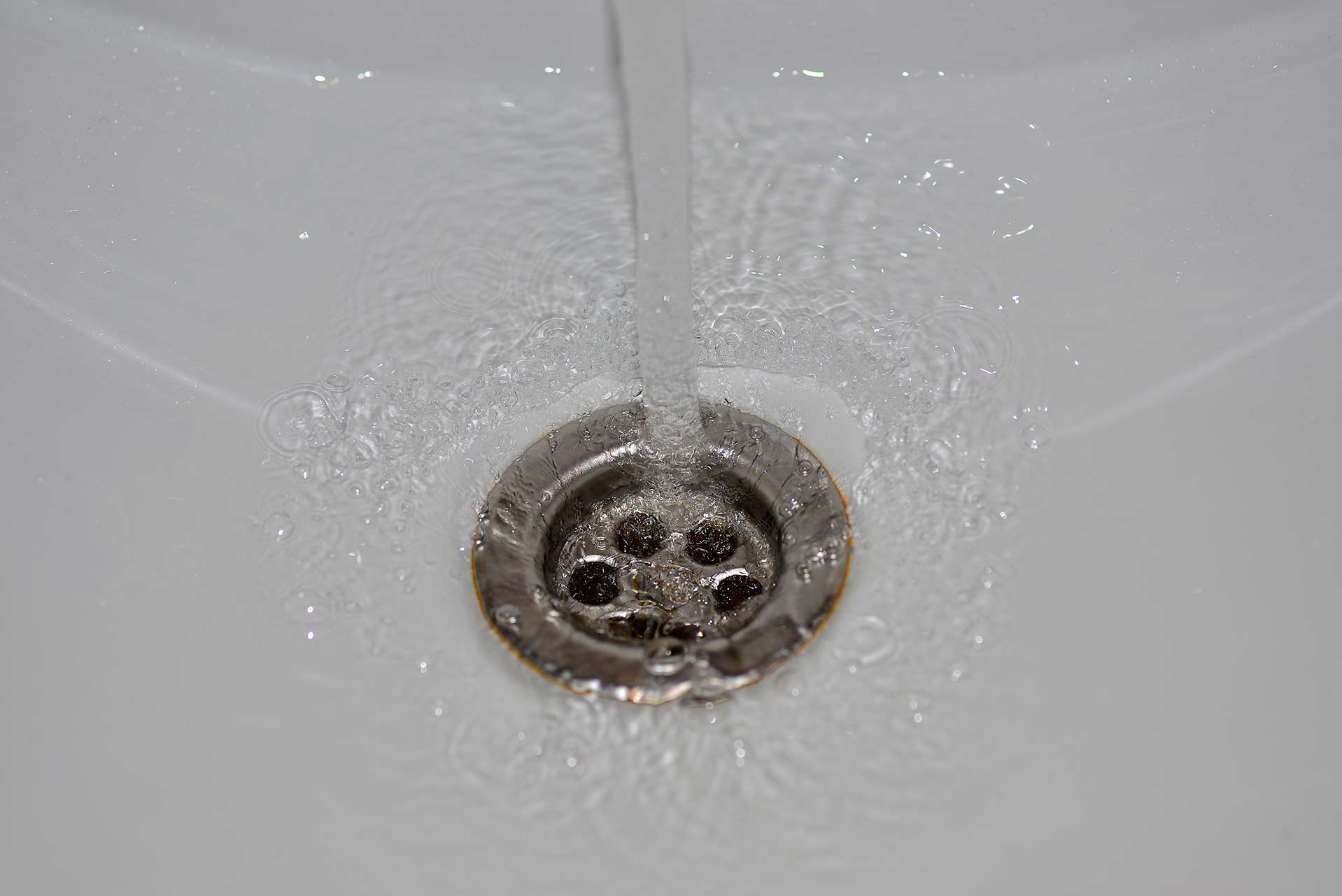 A2B Drains provides services to unblock blocked sinks and drains for properties in Audenshaw.